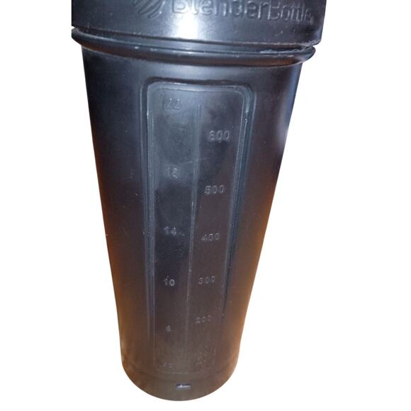 Blender Bottle Classic Plastic Shaker Bottle Tumbler With Loop Top 28oz - Picture 9 of 9